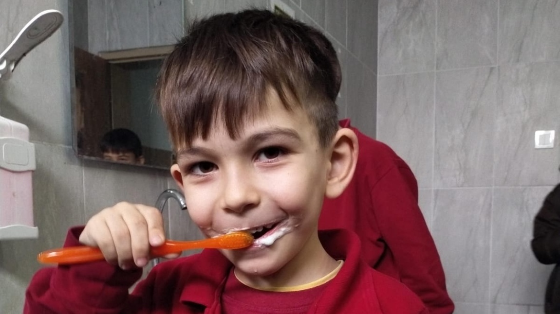 Yaşam Becerileri Projesi- Diş Fırçalama Uygulaması