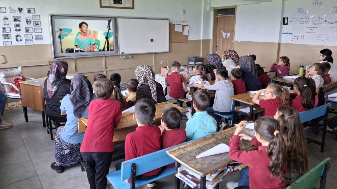 Aile Eğitimi Sinema Günü